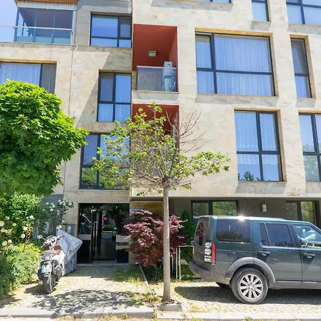 Appartement Sunny Flat With Pool *