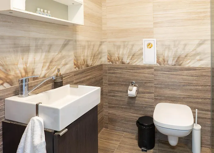 Apartament Sunny Flat With Pool *