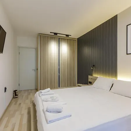 Apartamento Sunny Flat With Pool Varna