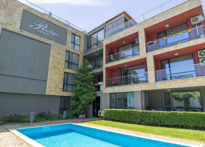 Apartment Sunny Flat With Pool Varna