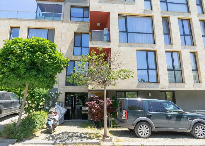 Appartement Sunny Flat With Pool *